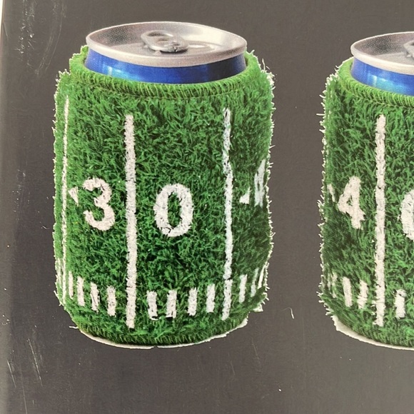 DASHING | CAN KOOZIE ASTROTURF DESIGN - 2 COUNT - Drinking is TURF-RIFIC! - Picture 7 of 10